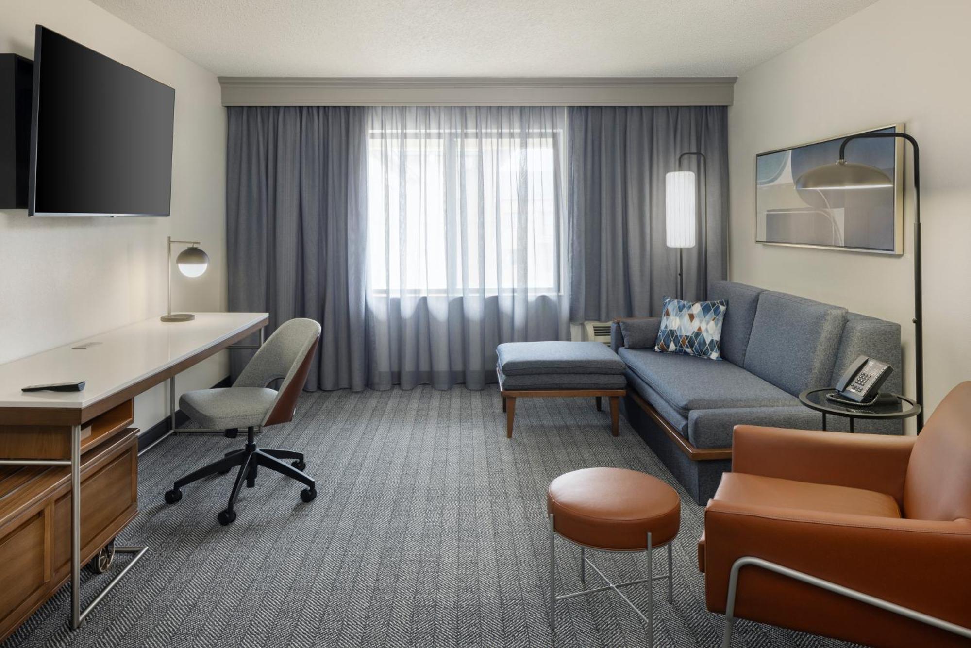 Courtyard By Marriott Springfield Airport Hotel Luaran gambar
