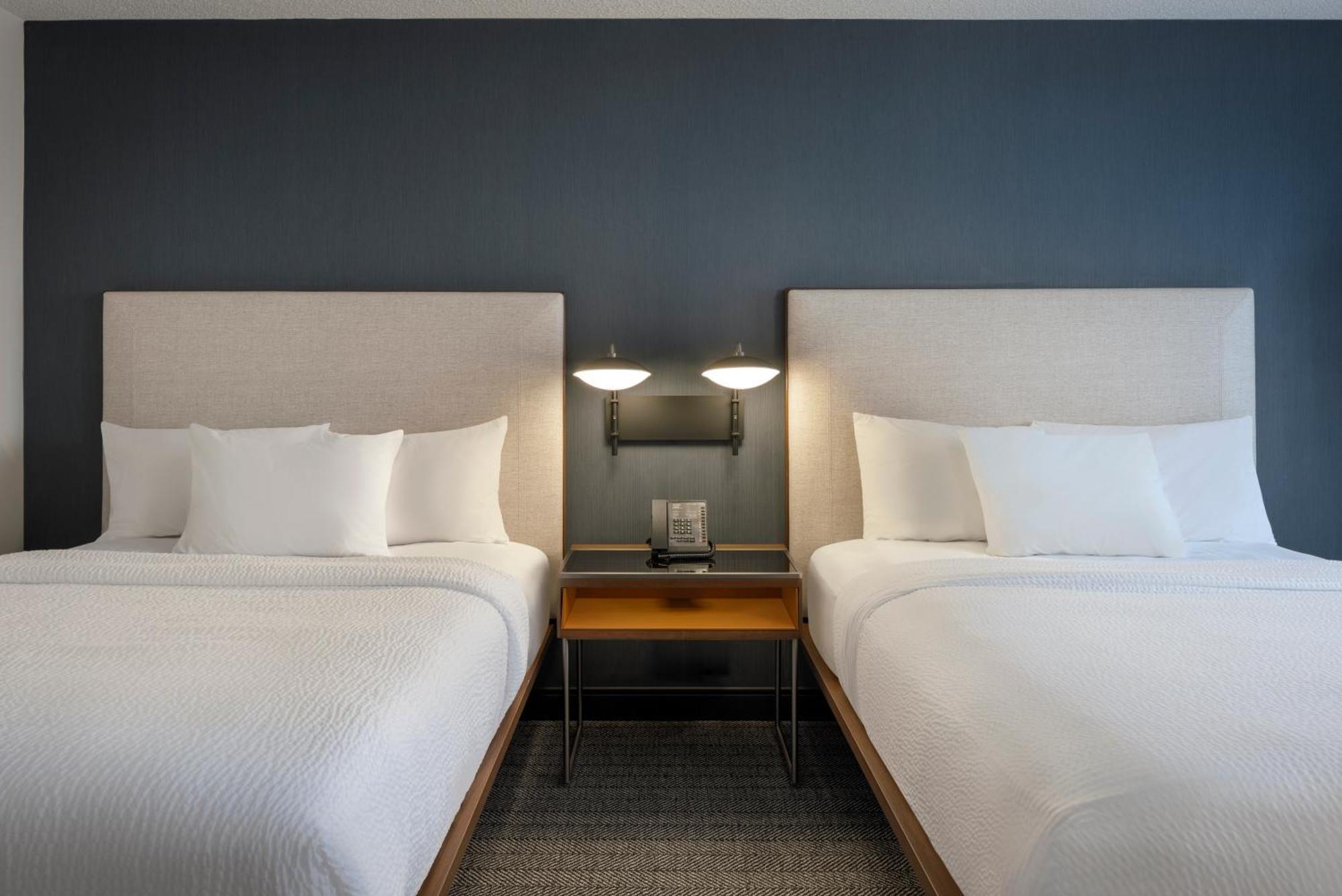 Courtyard By Marriott Springfield Airport Hotel Luaran gambar