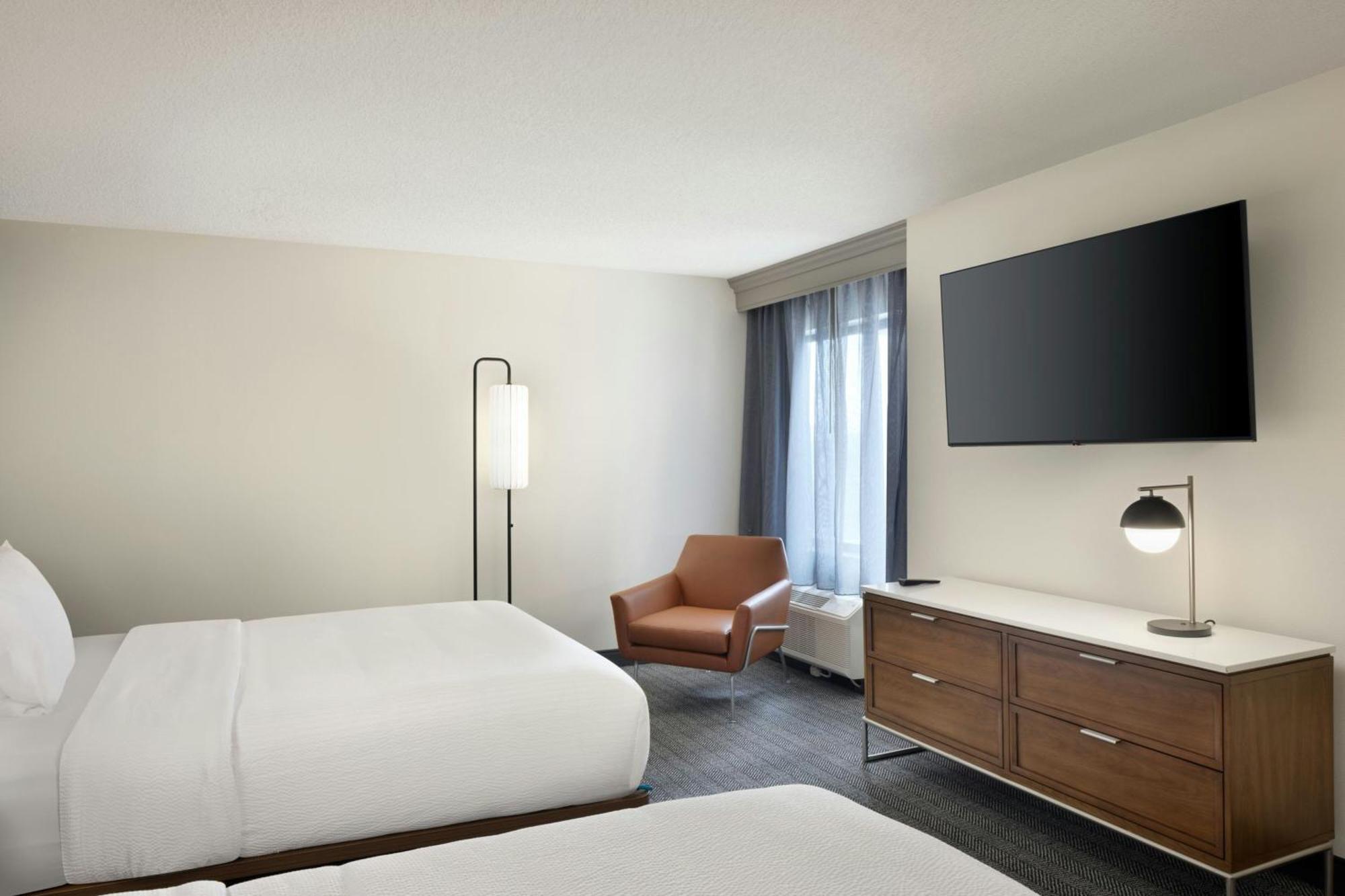 Courtyard By Marriott Springfield Airport Hotel Luaran gambar