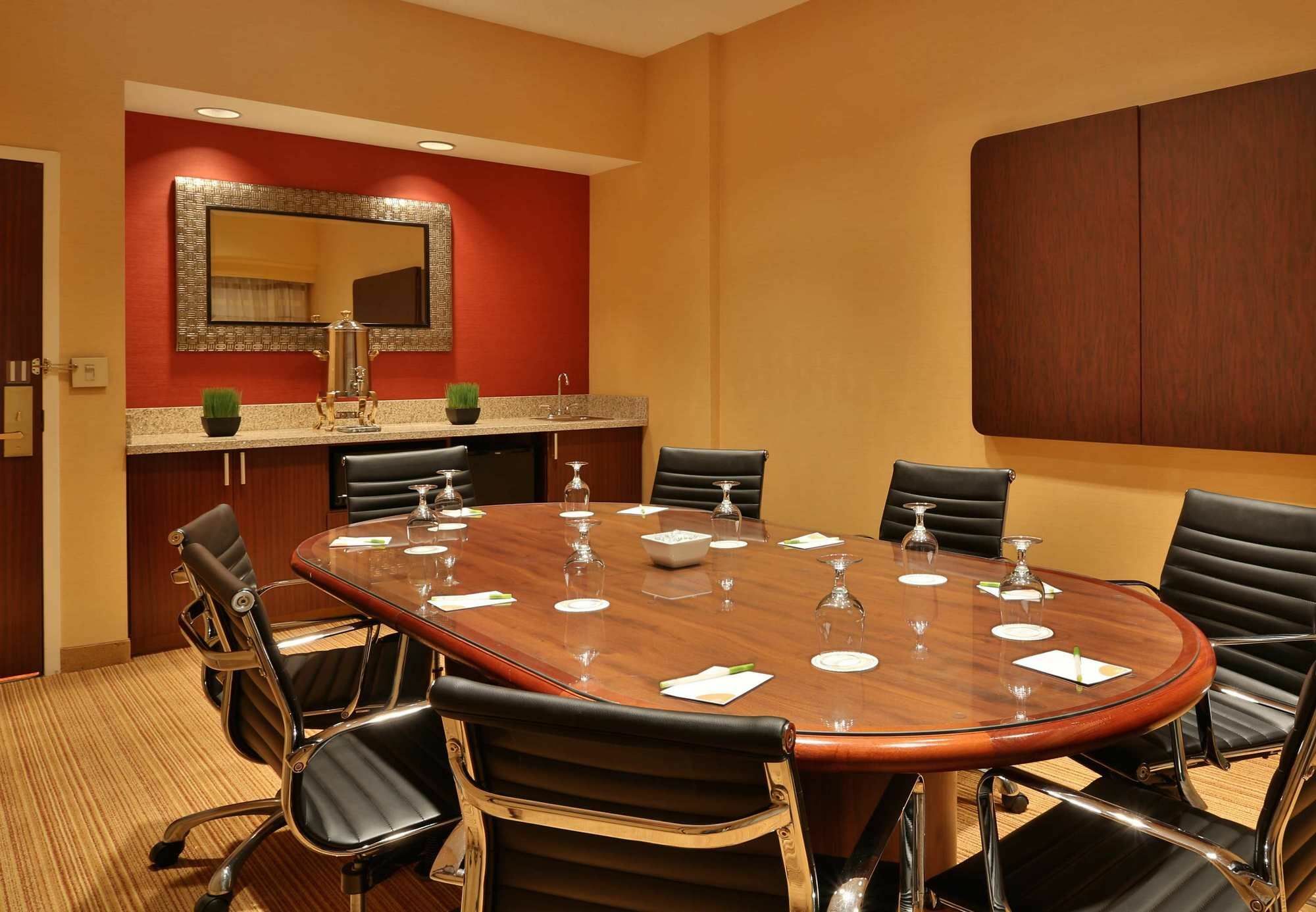 Courtyard By Marriott Springfield Airport Hotel Luaran gambar